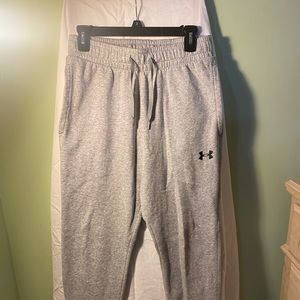Under Armour Grey Sweatpants/ Joggers